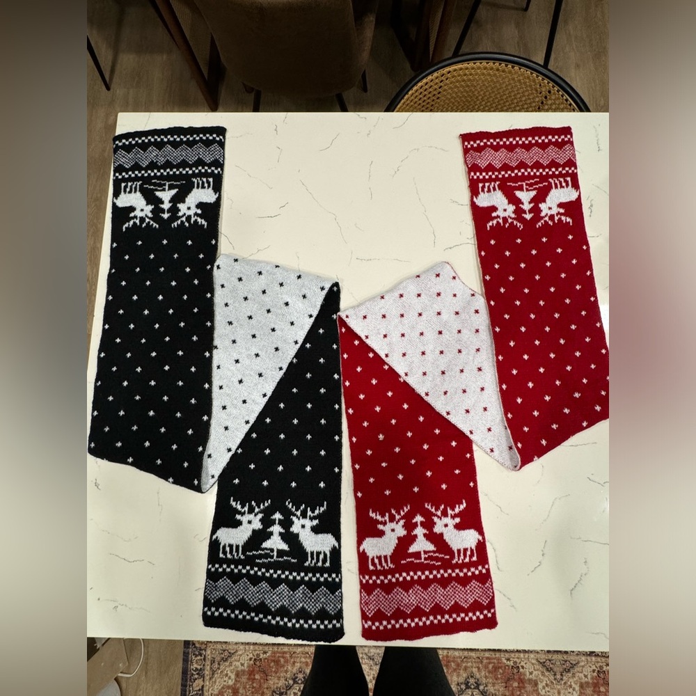 Set of 2 Scarves - Reversible